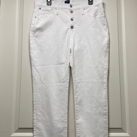 NWT J CREW Essential Straight Jean Sz 31P - Picture 1 of 8